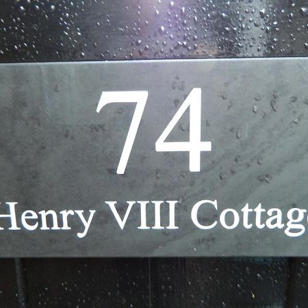Henry VIII Cottage In The Heart Of Henley Buitenkant foto